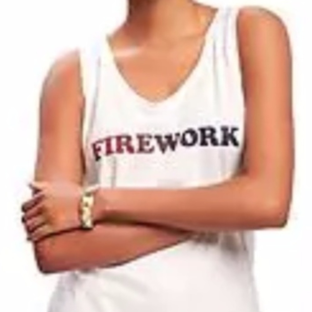 Easy to wear t-shirt, super cute!